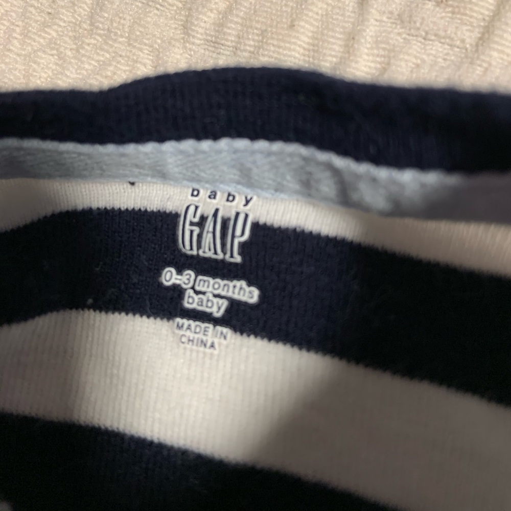 Striped onesie - Picture 2 of 2